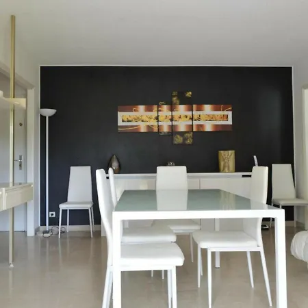 T2 Avec Jardin, Piscine Et Parking Prive A 10 Min De La Plage - Antibes - Fr-1-252-109 Daire