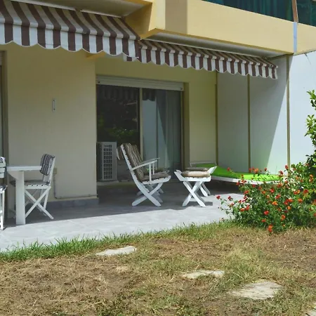 Апартаменты T2 Avec Jardin, Piscine Et Parking Prive A 10 Min De La Plage - Antibes - Fr-1-252-109 Жуан-ле-Пен