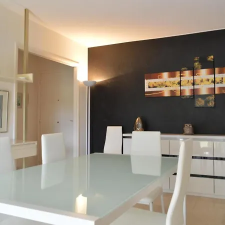 T2 Avec Jardin, Piscine Et Parking Prive A 10 Min De La Plage - Antibes - Fr-1-252-109 Жуан-ле-Пен