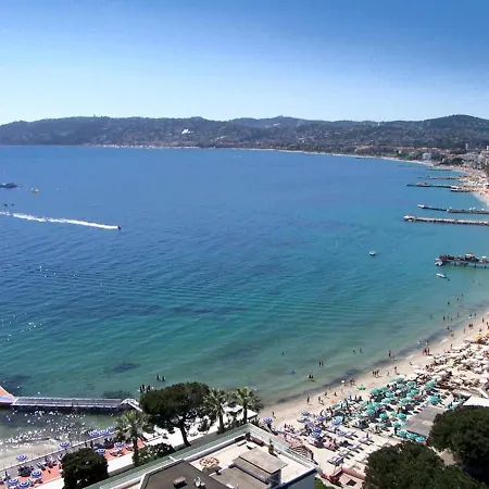 Апартаменты T2 Avec Jardin, Piscine Et Parking Prive A 10 Min De La Plage - Antibes - Fr-1-252-109